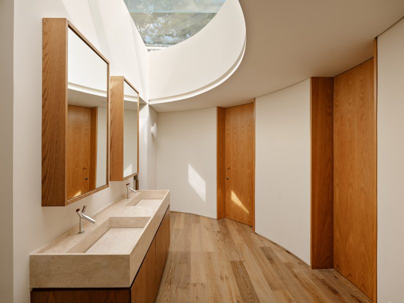 Meireles + Pavan Arquitetura 设计的极简住宅 FR House