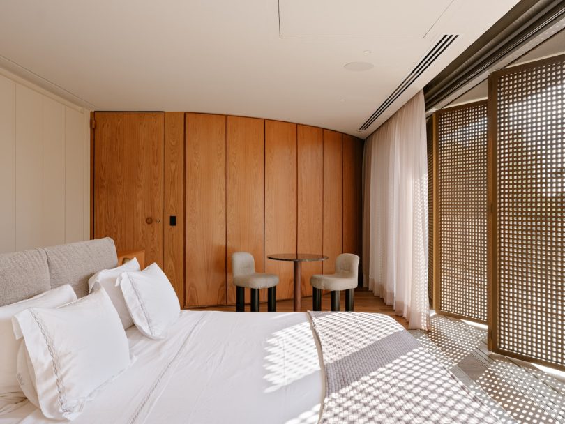 Meireles + Pavan Arquitetura 设计的极简住宅 FR House