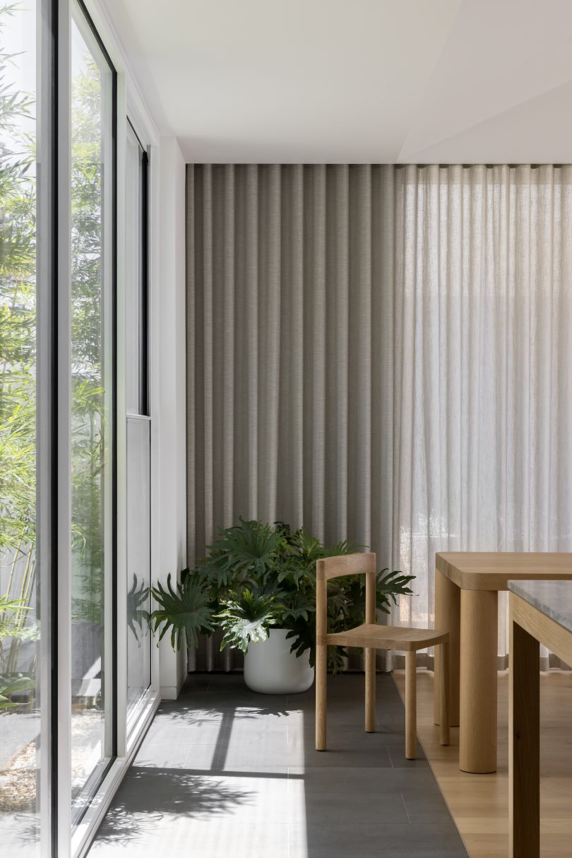 Studio gram设计的极简主义住宅Henley Beach House