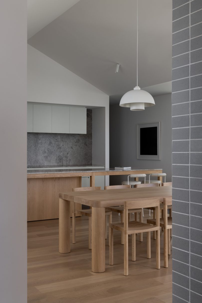 Studio gram设计的极简主义住宅Henley Beach House