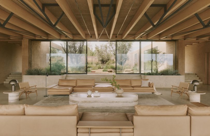 由McLaren Excell设计的极简乡村住宅HiAvens