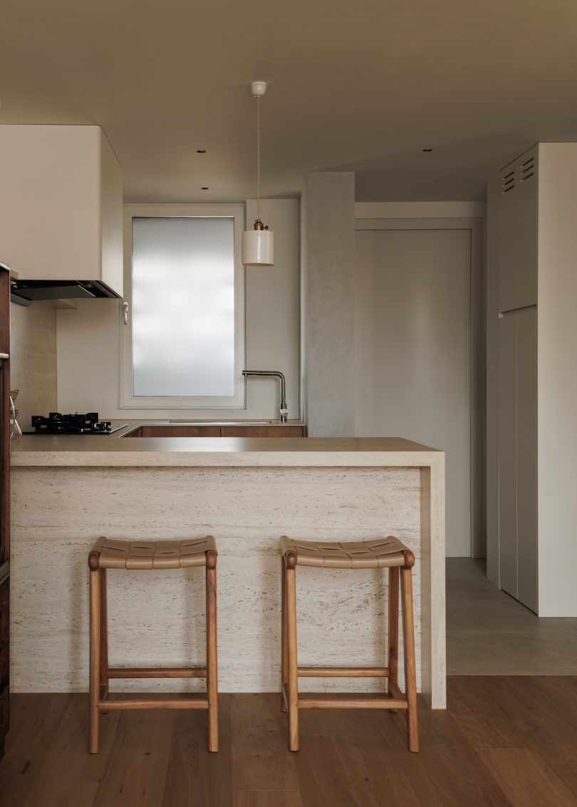 SIDOM DESIGN设计的极简住宅Living & Listening Room