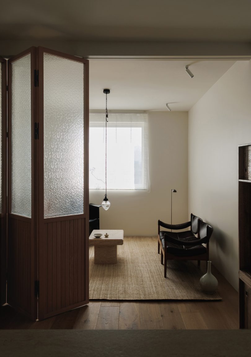 SIDOM DESIGN设计的极简住宅Living & Listening Room