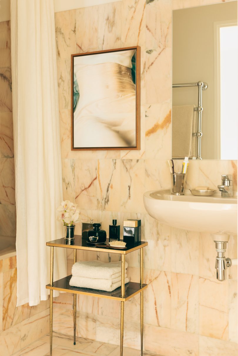 HADDOU/DUFOURCQ 设计的极简住宅 Marais Apartment