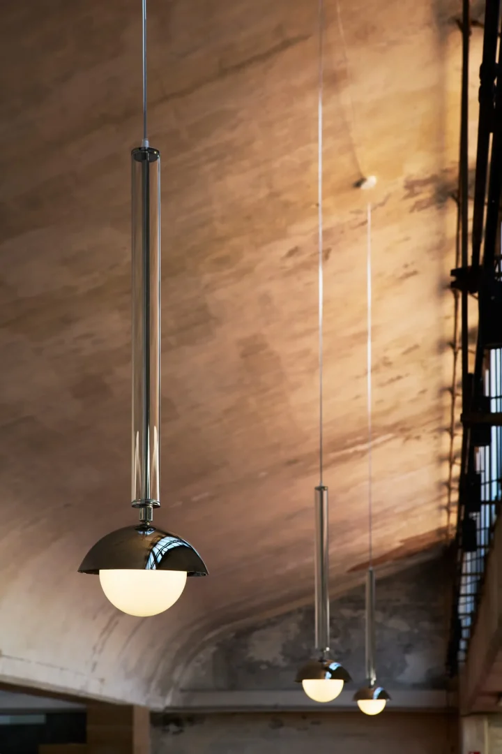 意大利灯具品牌：Multiforme的Stimma系列一抹光的“绽放”