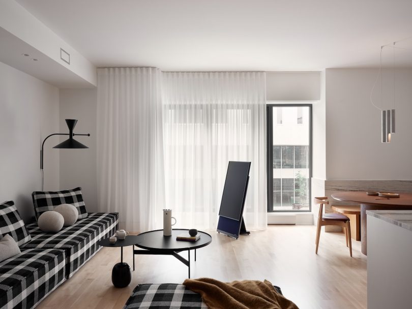 Michael Godmer Studio设计的极简公寓Saint-Patrick Residence