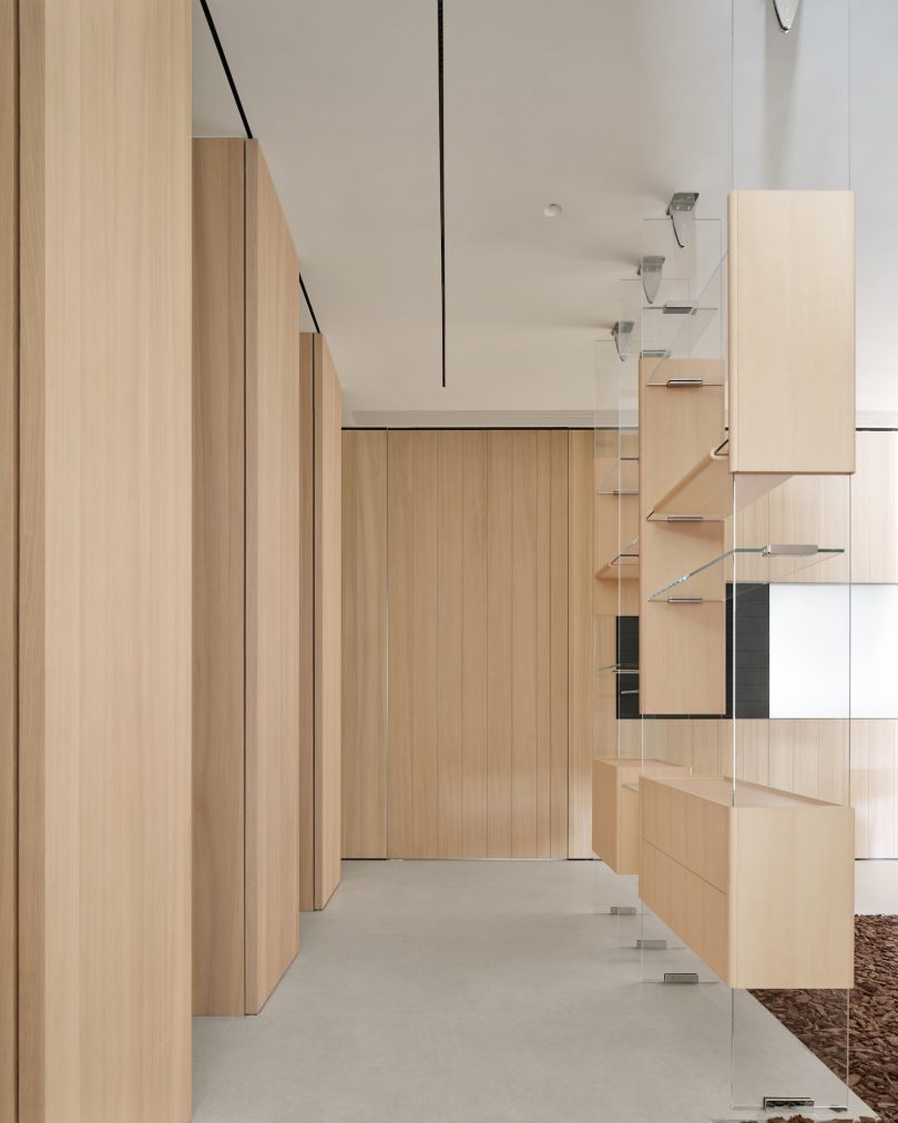 NDB DESIGN OFFICE设计的极简空间Sanchi Woodwork