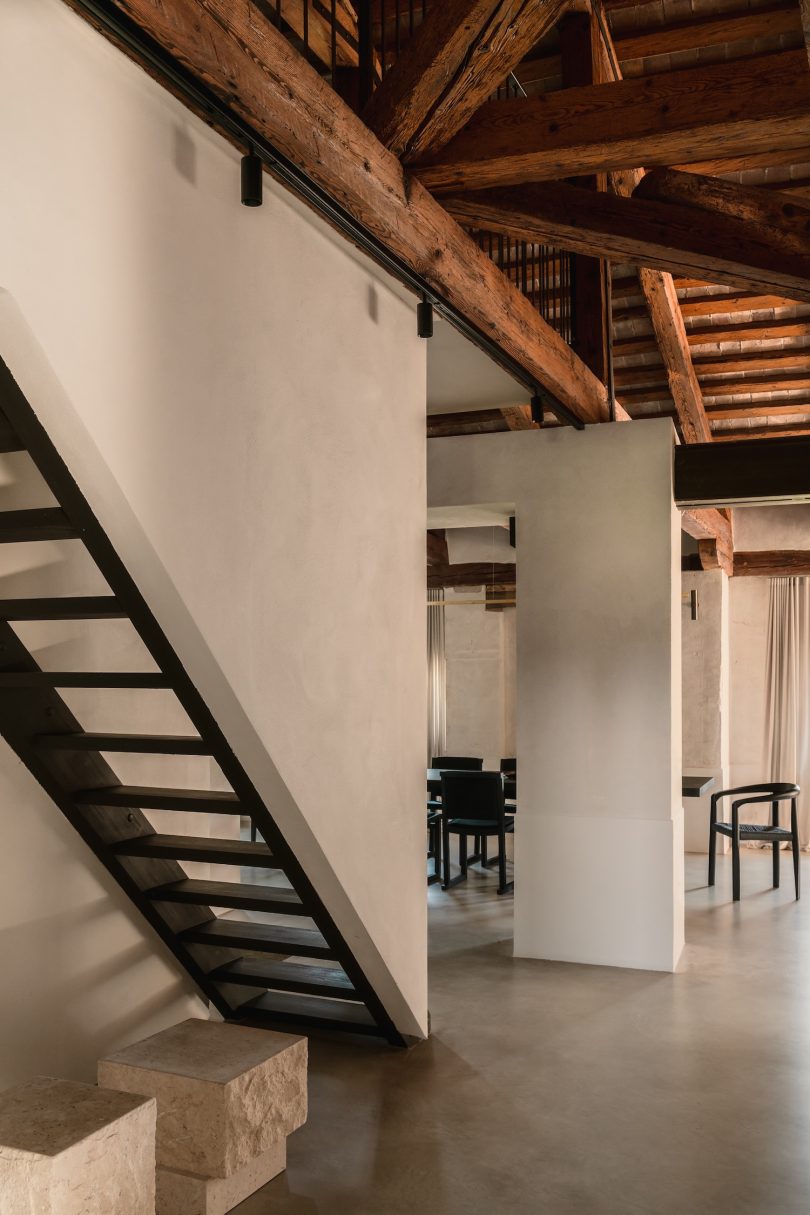 MIDE architetti设计的极简住宅Villa Soranzo Penthouse