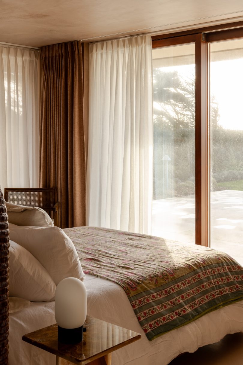 Fieldwork Architects 设计的极简主义住宅 Wishing Well