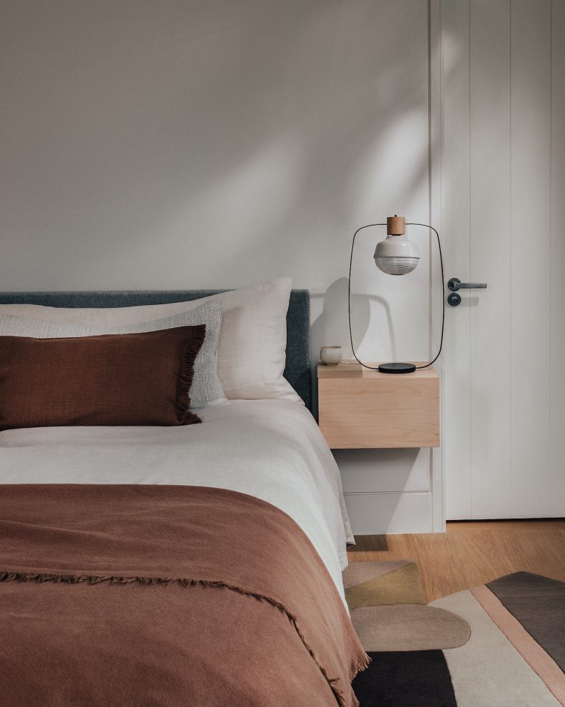 Grafted 设计的极简主义公寓 Apartment Arabescato