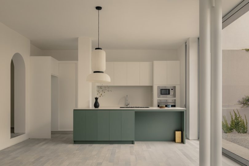 López González 设计的极简主义住宅 Casa Tlaloc