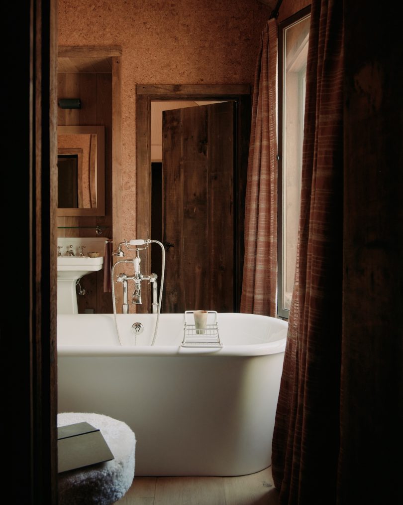 Clive Lonstein 设计的极简主义住宅 Colorado Project