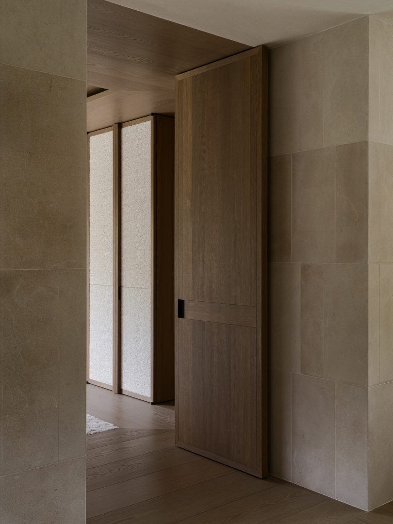 由 KERSTENS 设计的极简主义住宅 GF residence