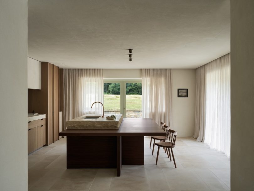 由 KERSTENS 设计的极简主义住宅 GF residence