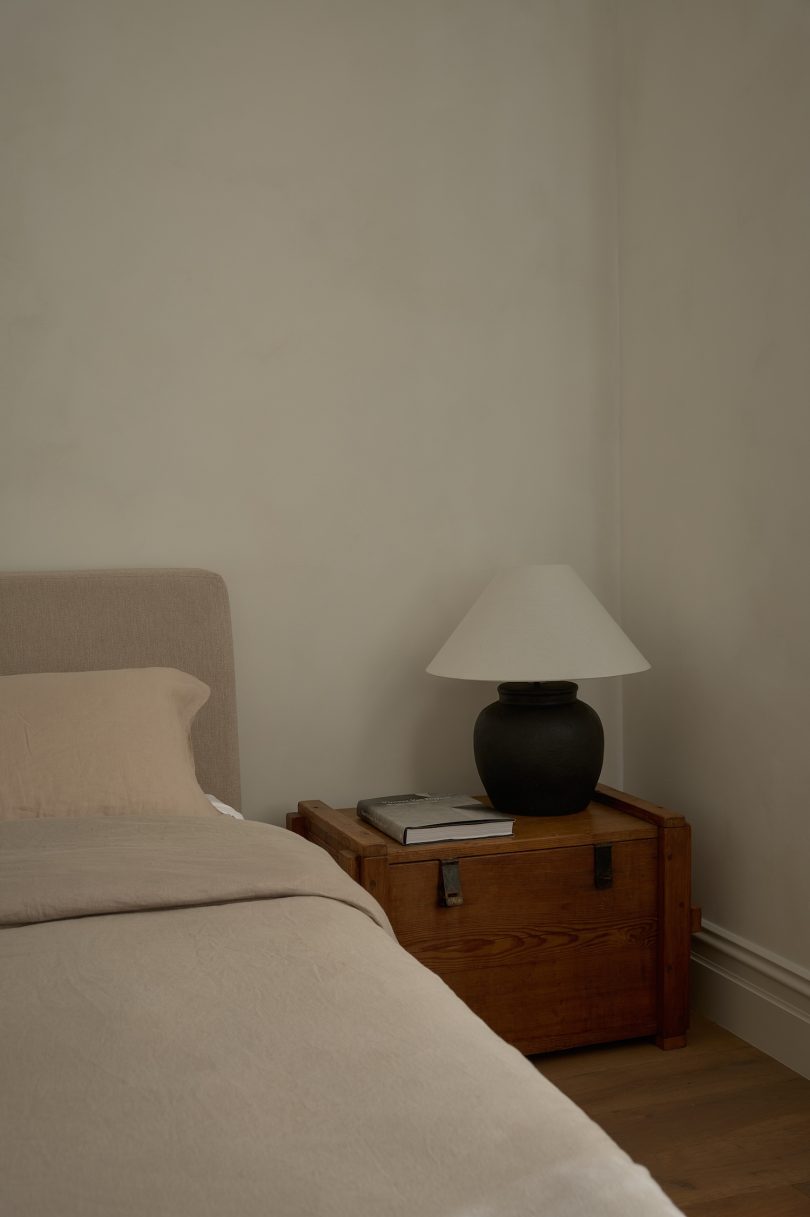 Castley McCrimmon设计的极简主义住宅Gilbert’s Cottage