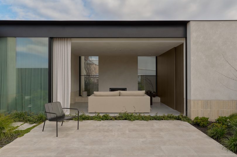 Castley McCrimmon设计的极简主义住宅Gilbert’s Cottage