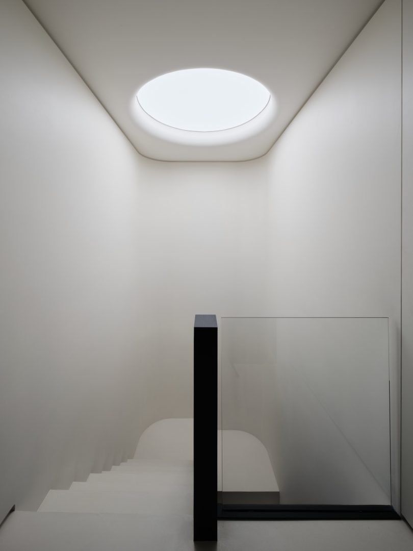 由 Zuso Studio 设计的极简主义住宅 House Kuo