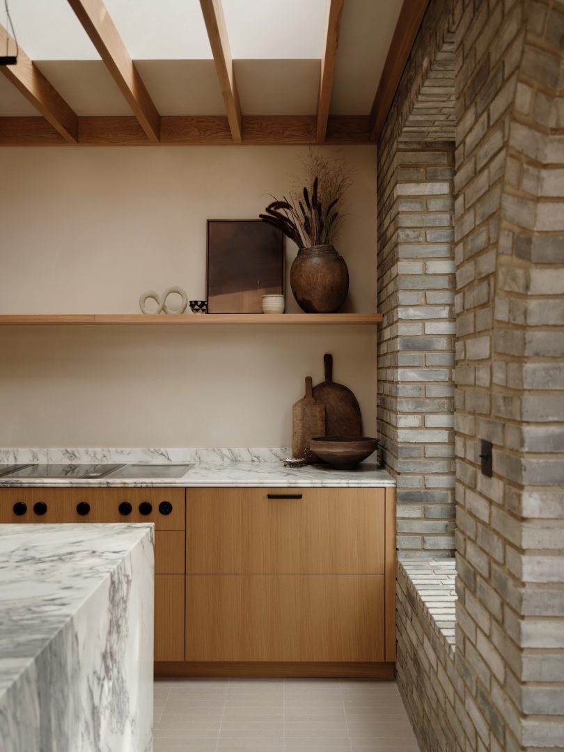 Hamish Vincent 设计的极简主义住宅 Islington House