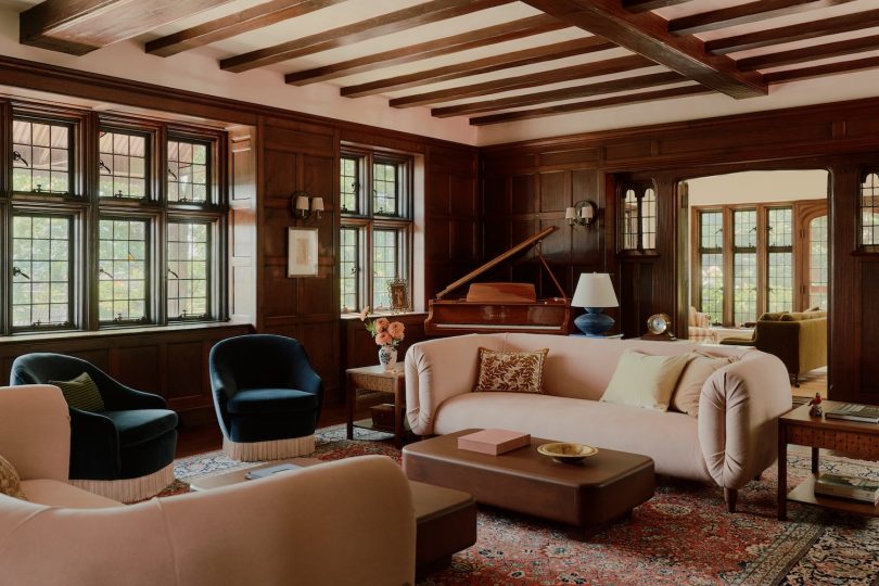 General Assembly设计的极简住宅Larchmont Residence