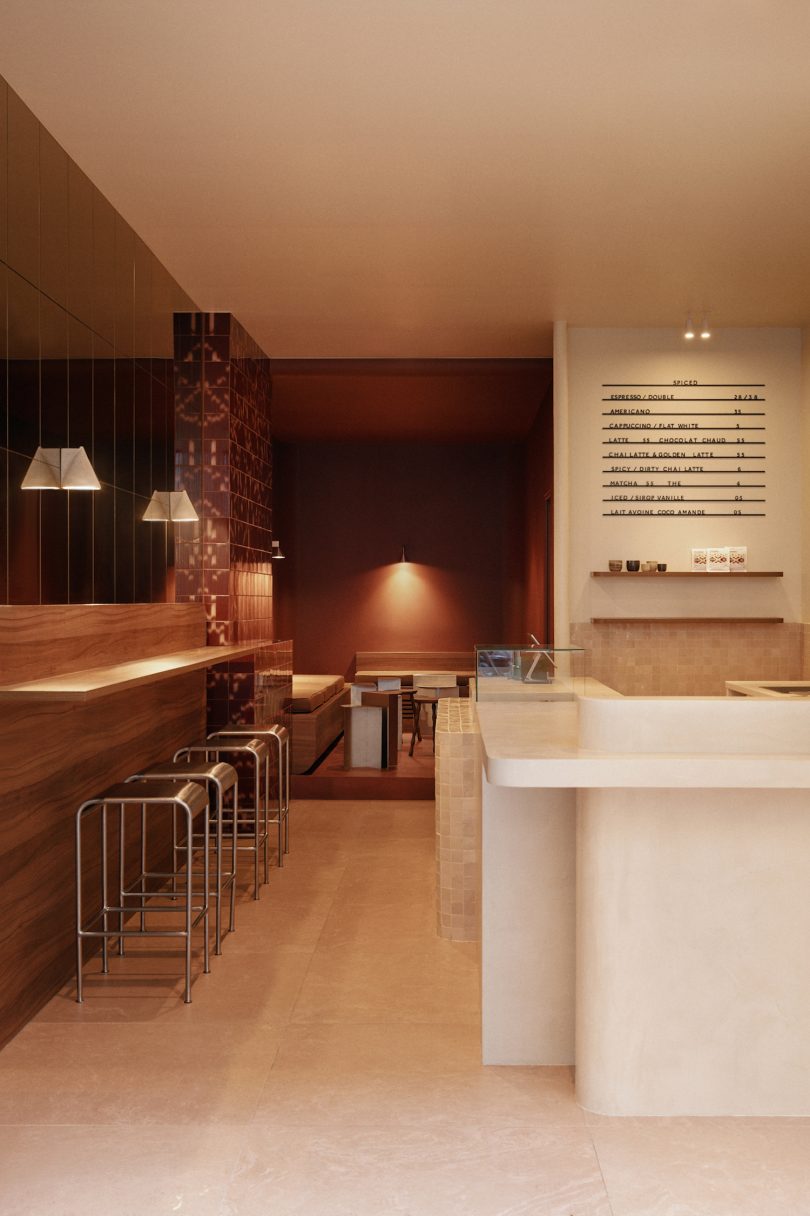 Studio Ines Deschodt设计的极简咖啡馆Spiced Coffee Shop