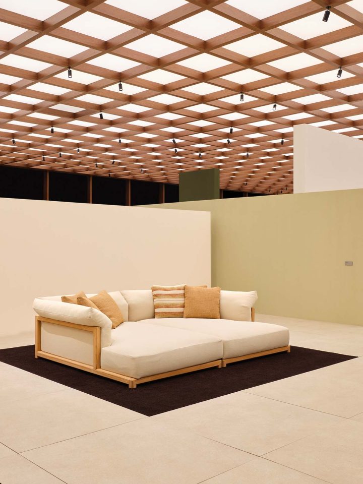 B&B Italia重返2026米兰家具展：简约而独具辨识度