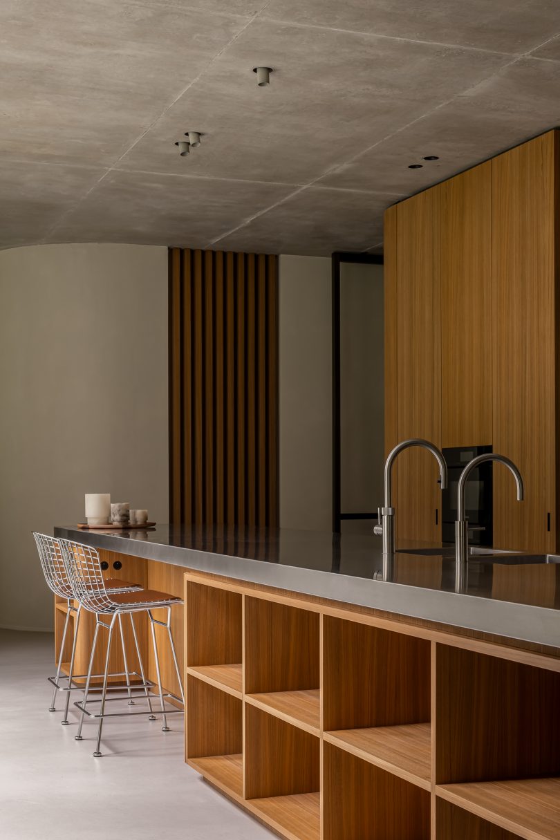 Welten Eliëns Architecten设计的极简主义别墅Concrete House