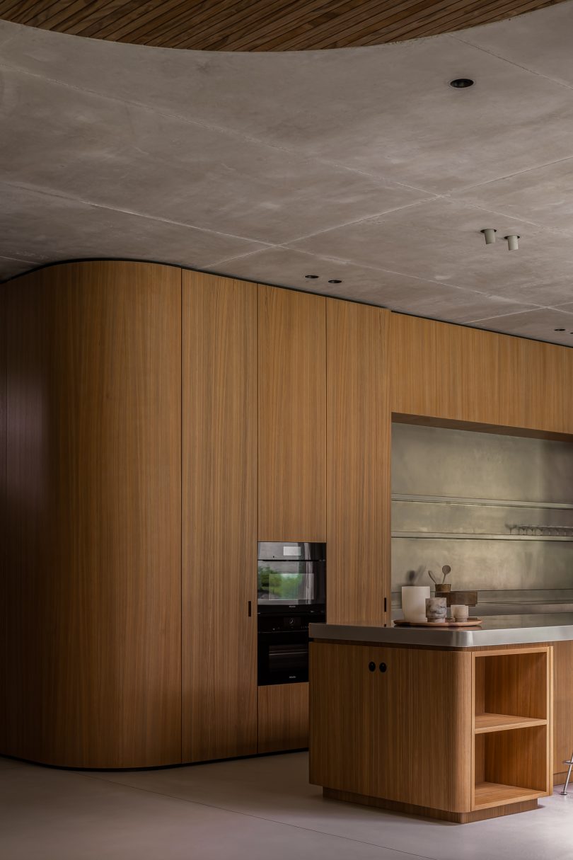 Welten Eliëns Architecten设计的极简主义别墅Concrete House