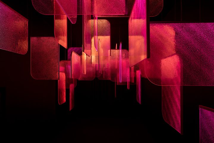 2026米兰设计周｜Preciosa 流动之光的沉浸式艺术装置