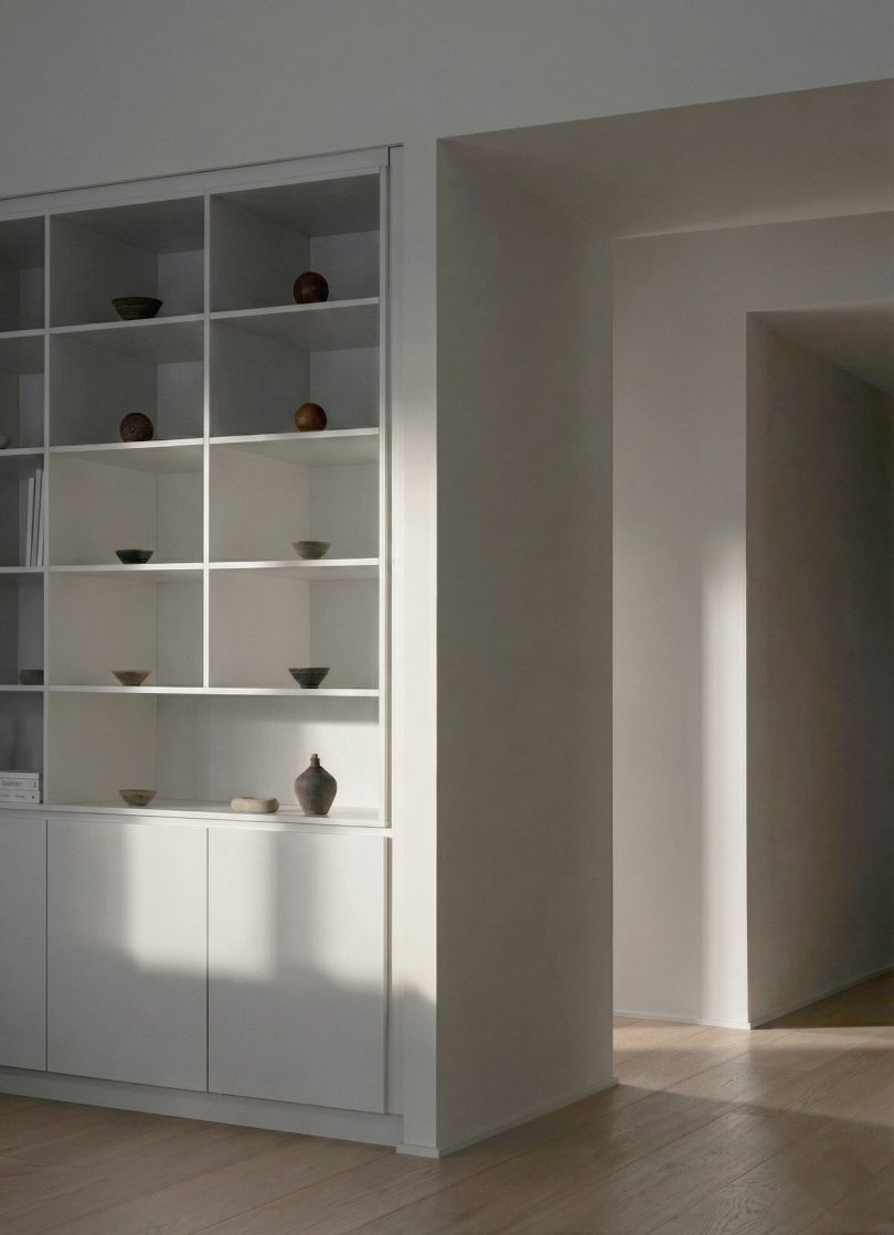 Norm Architects 设计的极简主义住宅 Lakeshore Barn House