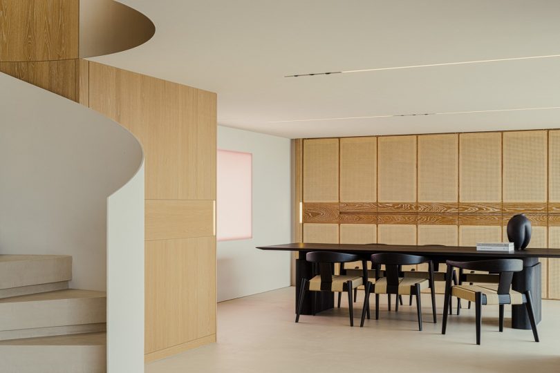 由 I IN 设计的极简主义住宅 Lulla House