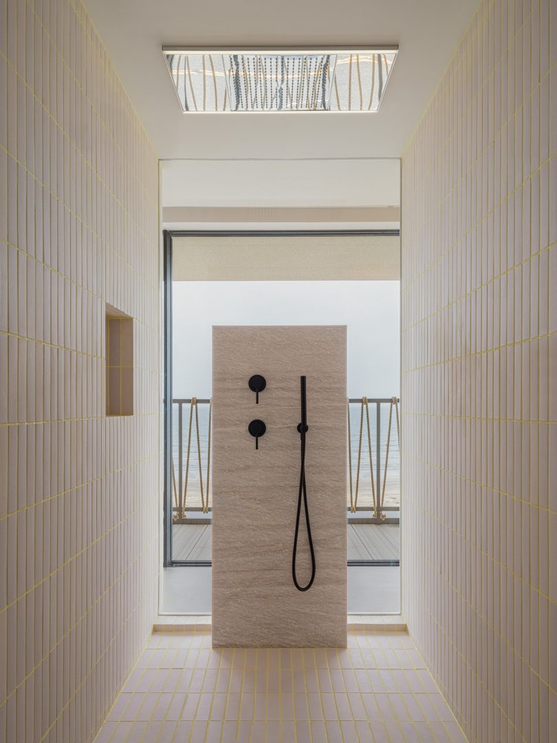 由 I IN 设计的极简主义住宅 Lulla House