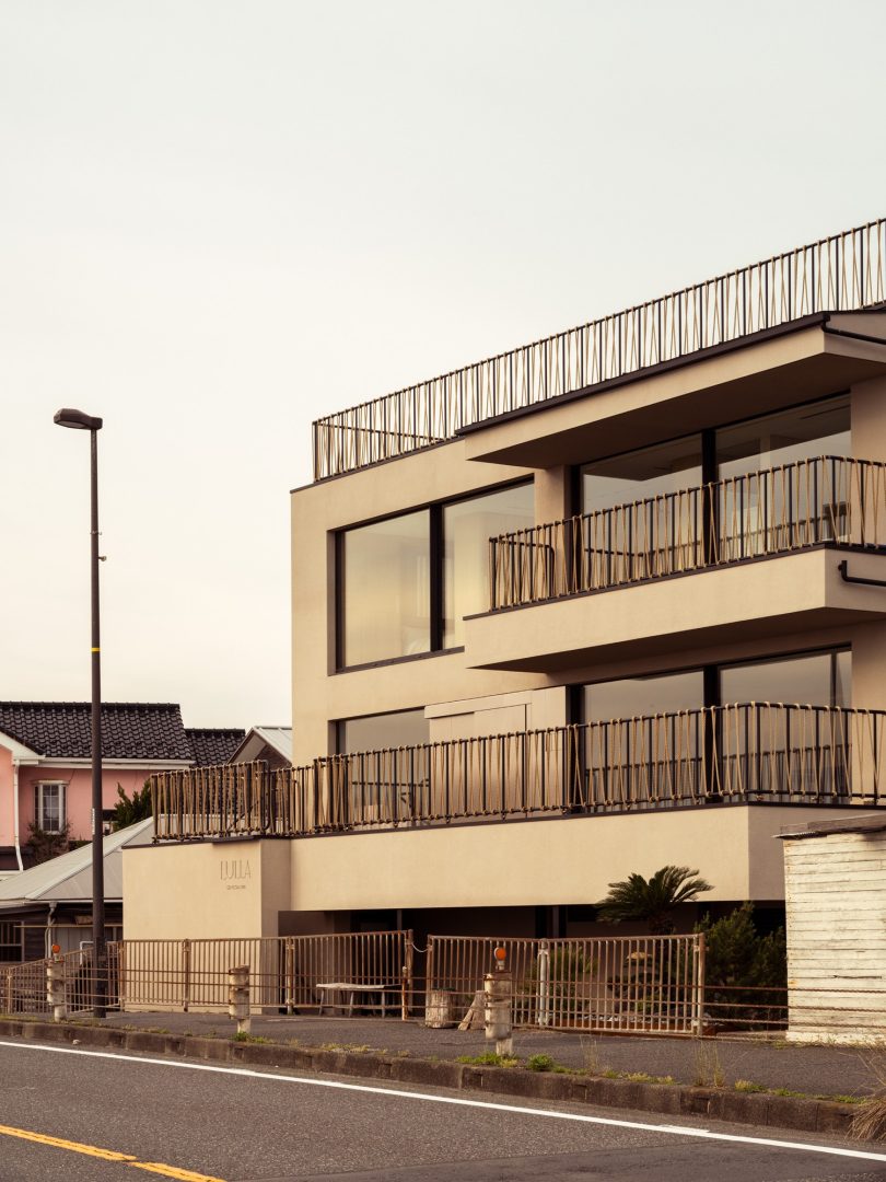 由 I IN 设计的极简主义住宅 Lulla House