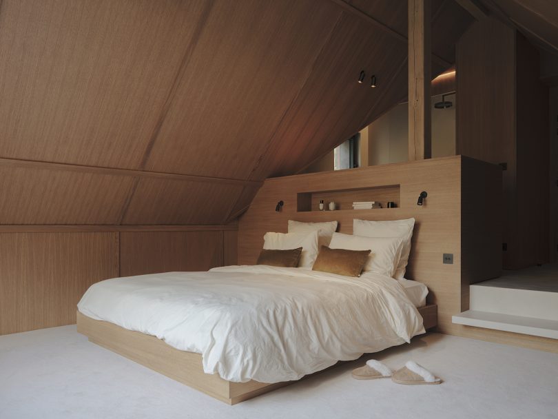 In Sinu Architects 设计的极简主义住宅 Maison de l'Orée