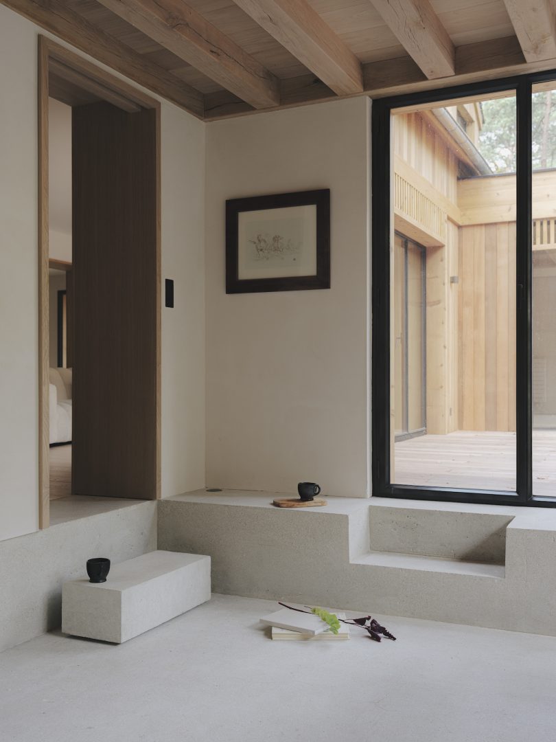 In Sinu Architects 设计的极简主义住宅 Maison de l'Orée