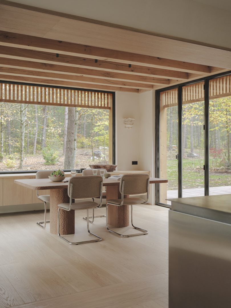 In Sinu Architects 设计的极简主义住宅 Maison de l'Orée