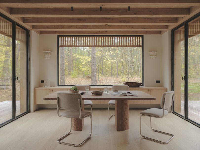 In Sinu Architects 设计的极简主义住宅 Maison de l'Orée