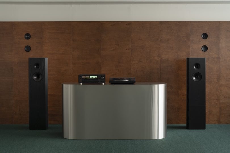 由 FORMANT 设计的极简文化空间 Modular