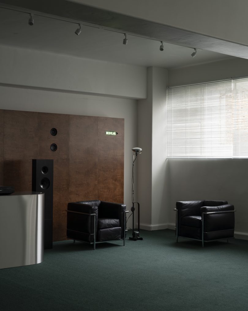 由 FORMANT 设计的极简文化空间 Modular