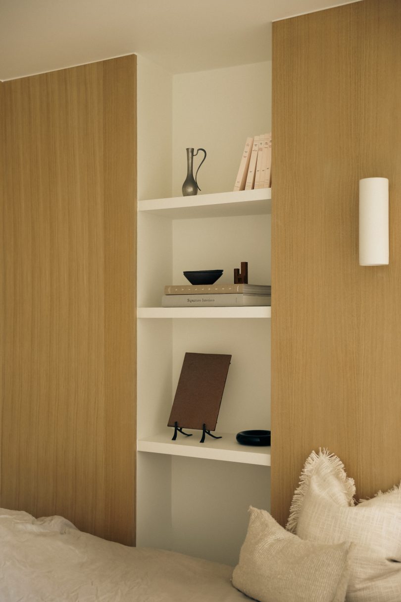 ONO Studio设计的极简主义公寓Oberkampf Apartment