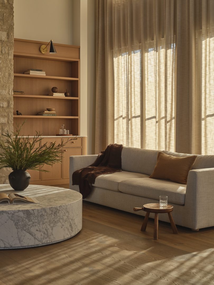 Interior Affairs设计的极简主义住宅Project Heartlake