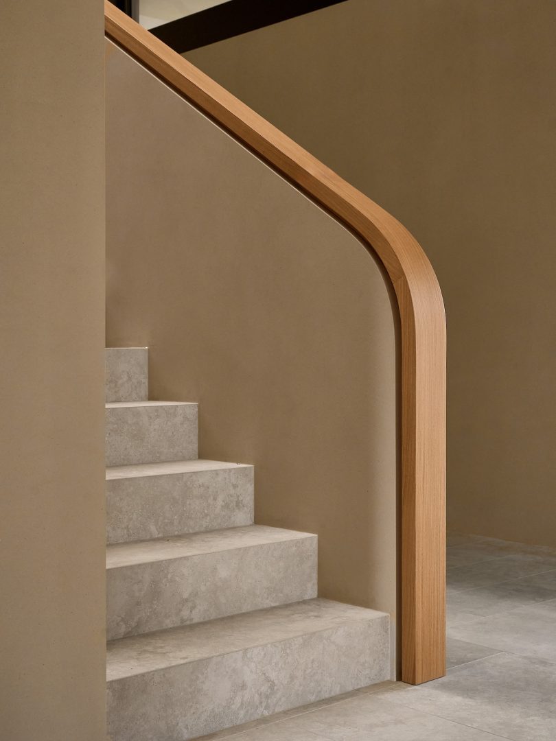 Sivak+Partners Studio设计的极简主义住宅Shift House