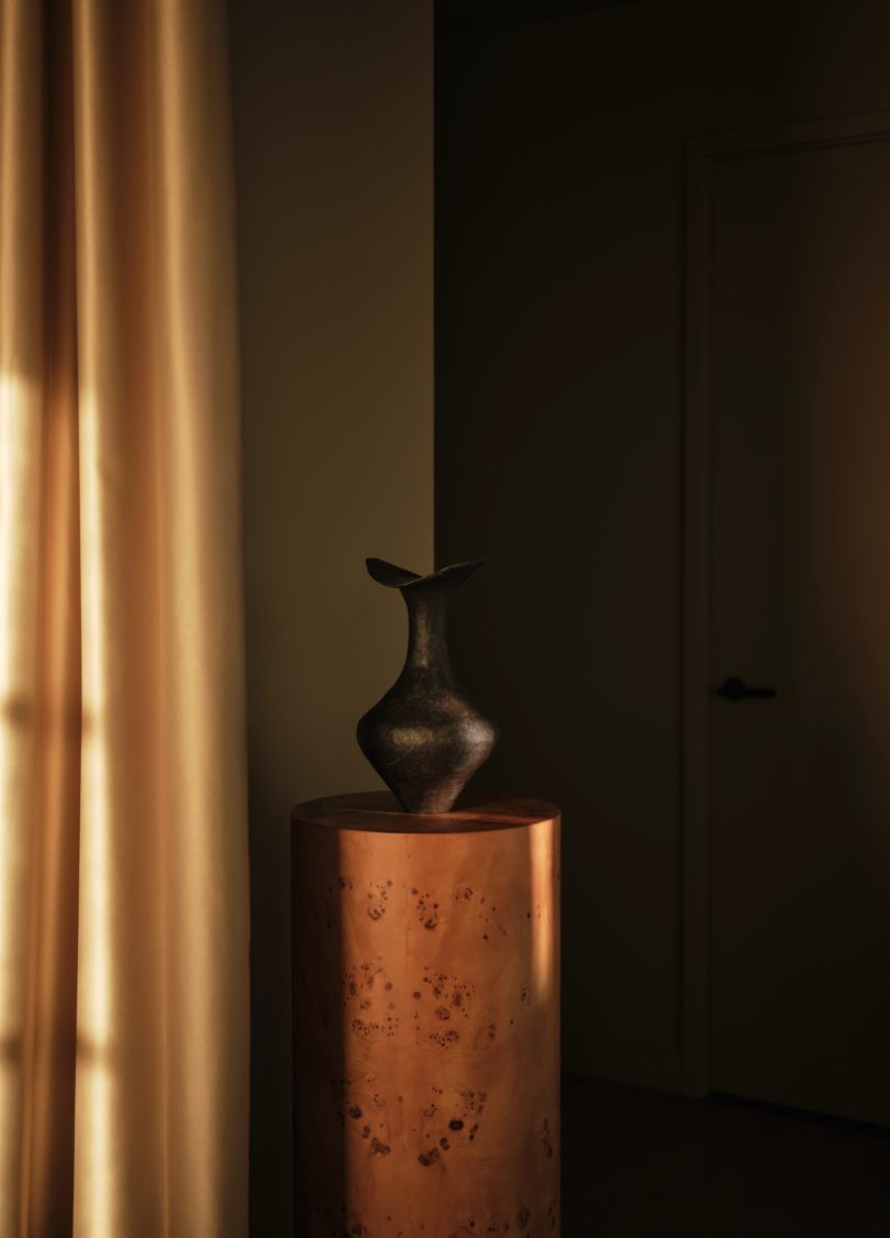 Conran and Partners设计的极简公寓The Founding