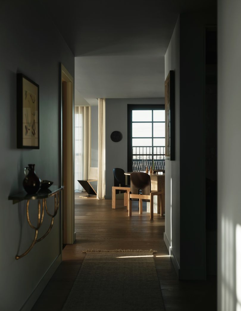 Conran and Partners设计的极简公寓The Founding