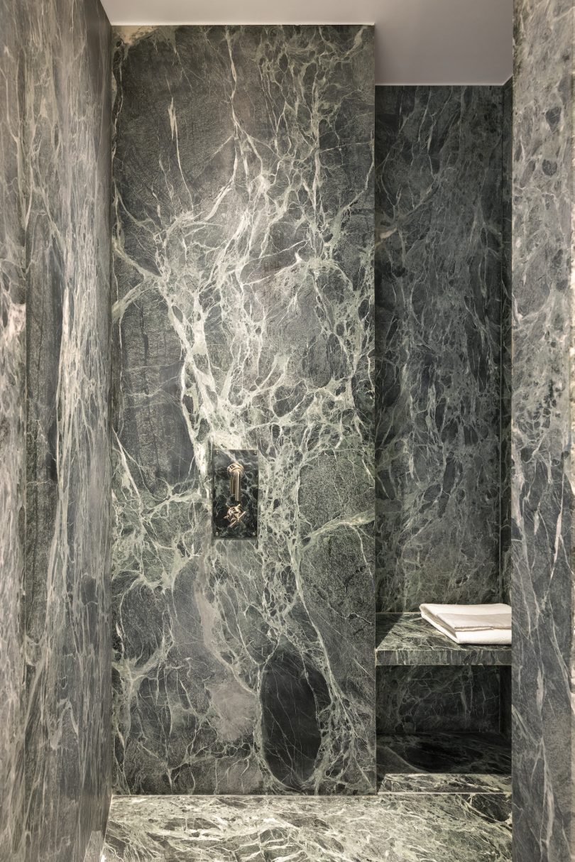 After Bach 设计的极简主义住宅 Turenne