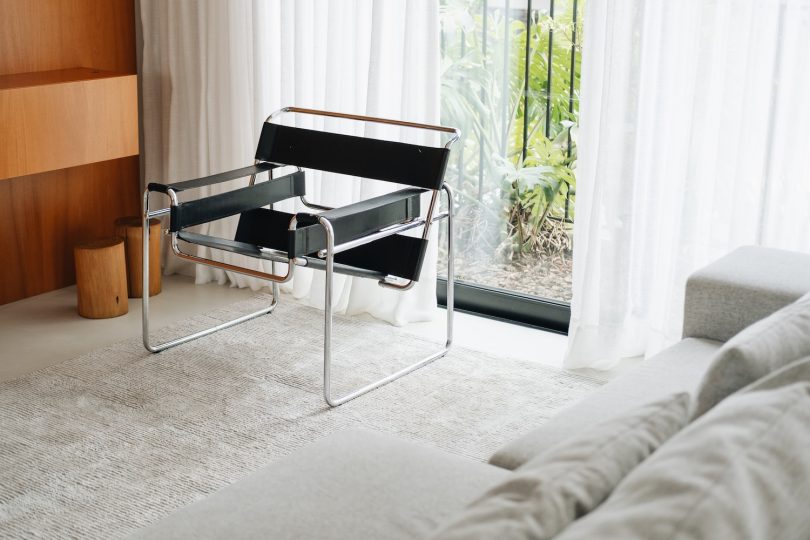 Yuri Borges Design Co. 设计的极简公寓 UK Apartment