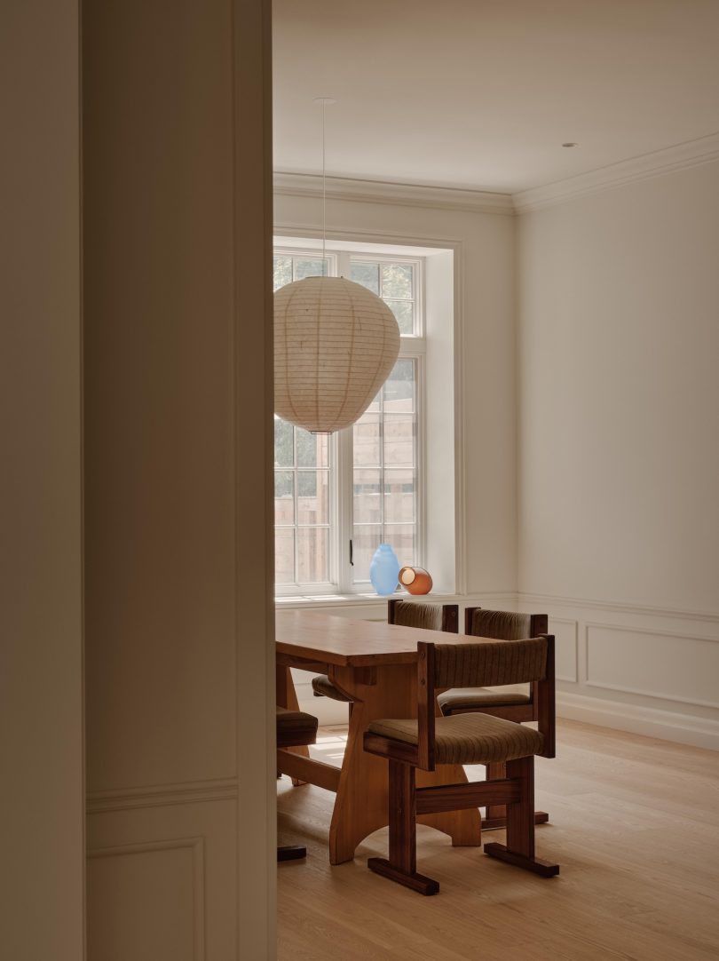 Vives St-Laurent 设计的极简主义住宅 Wood Residence