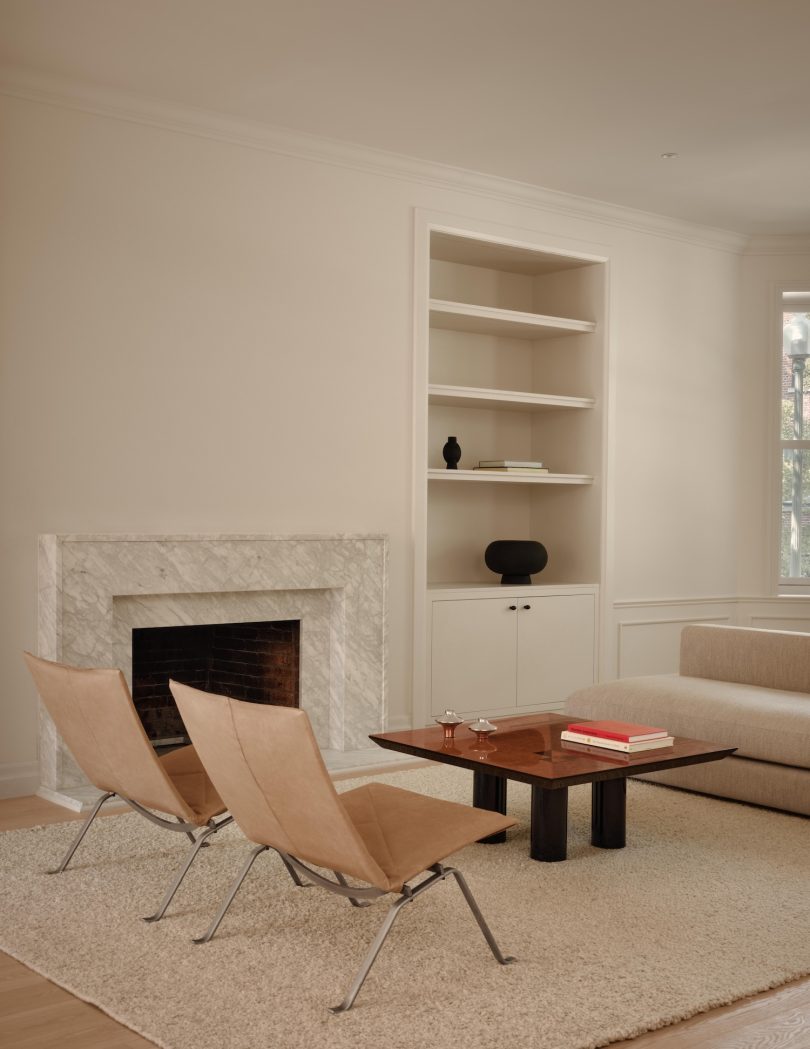 Vives St-Laurent 设计的极简主义住宅 Wood Residence