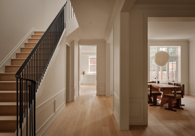 Vives St-Laurent 设计的极简主义住宅 Wood Residence