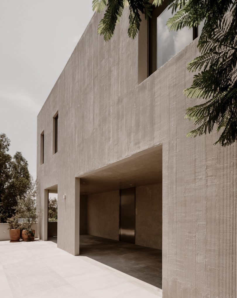PPAA 设计的极简主义住宅 Casa Plan de Barrancas