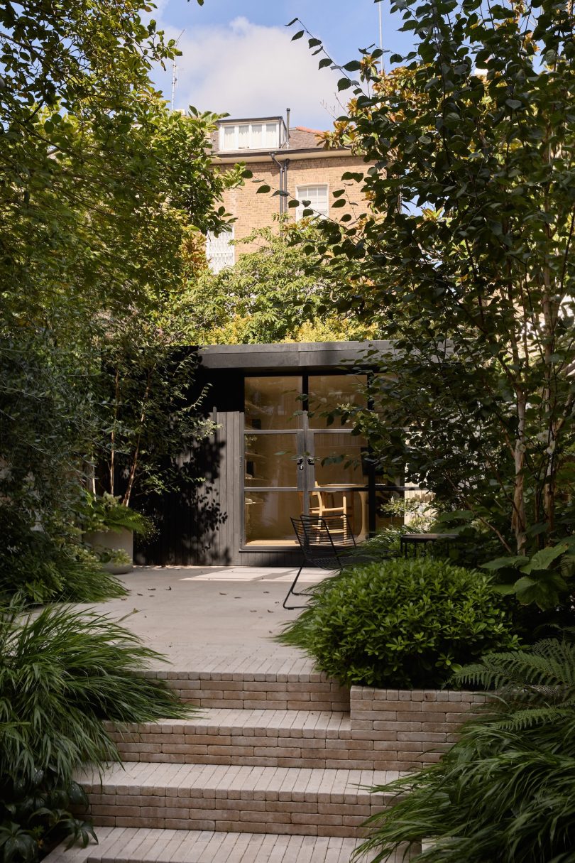 Studio Arka 设计的极简主义别墅 Chelsea Residence